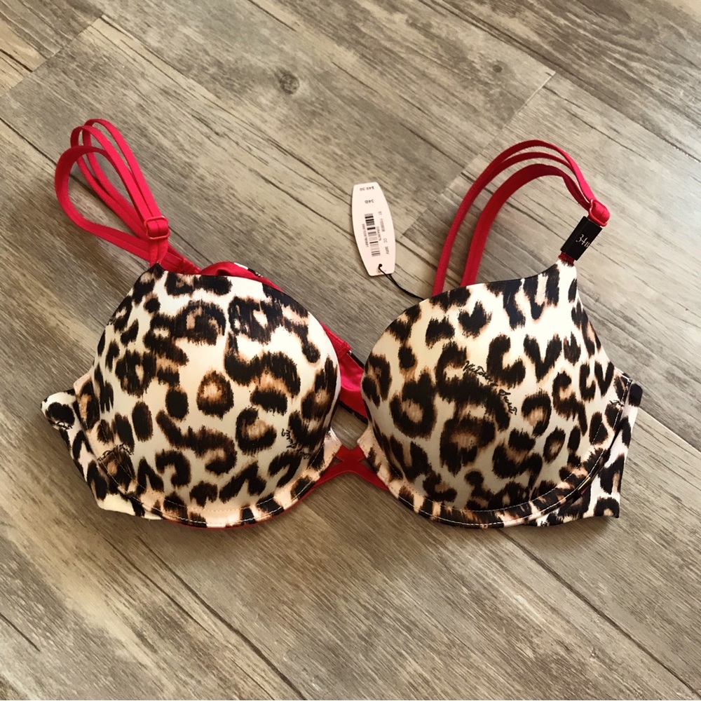Victoria’s Secret Very Sexy Demi bra 34B